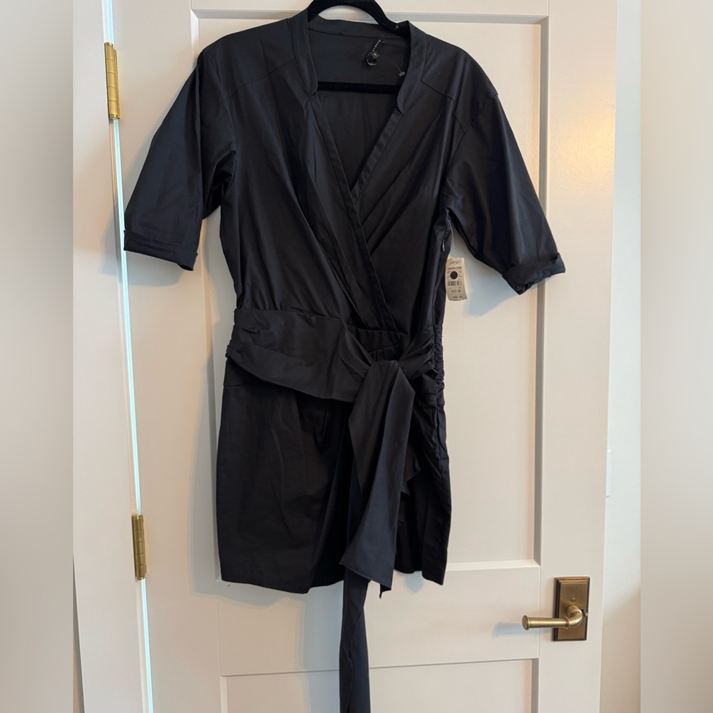 NWT! Cynthia Steffe Classic Black Tie-Waist Dress, Size 6